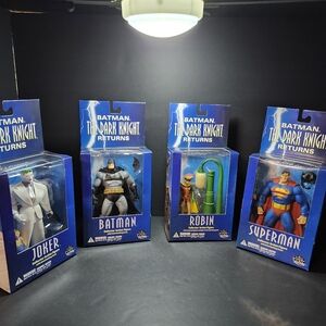 Batman The Dark Knight Returns Action Figure Set